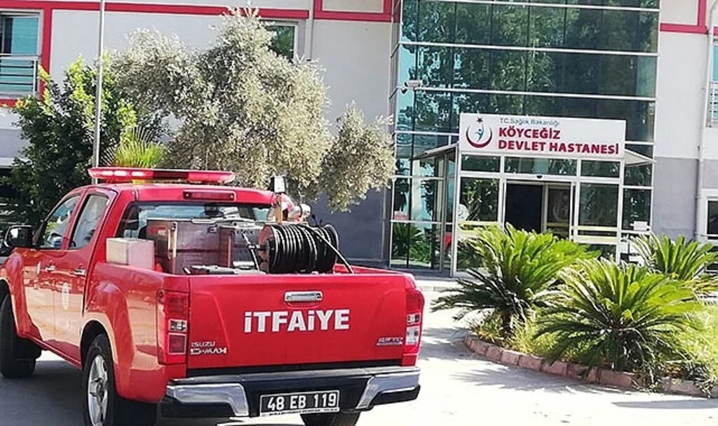 Hastane odasında elektrikli kahve makinesi yangın çıkarttı