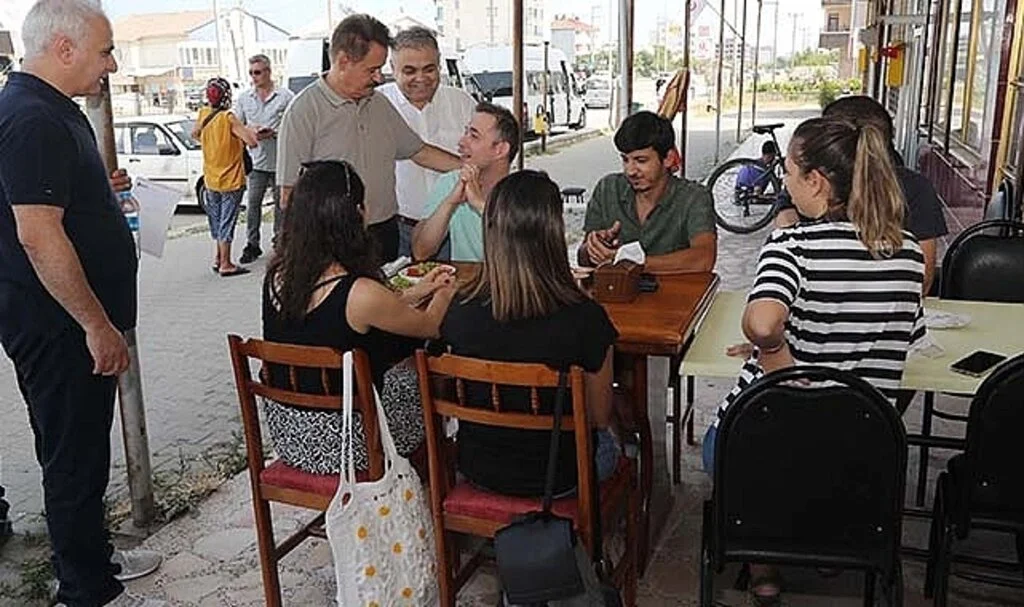 'Herkese  ulaşmaya çalışıyoruz' 