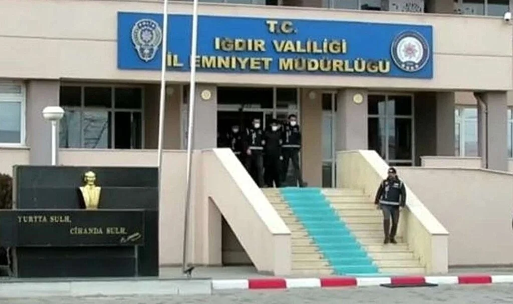 Hırsızlık suçuna karışan 3 şüpheli tutuklandı