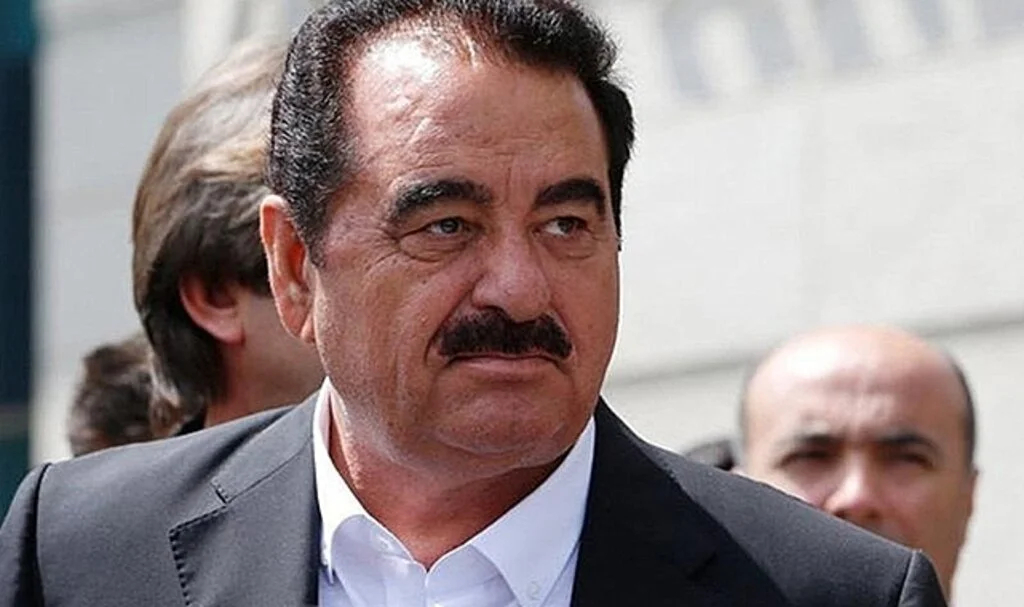İbrahim Tatlıses, Bodrum'da trafik kazası geçirdi, yanında kızı da vardı