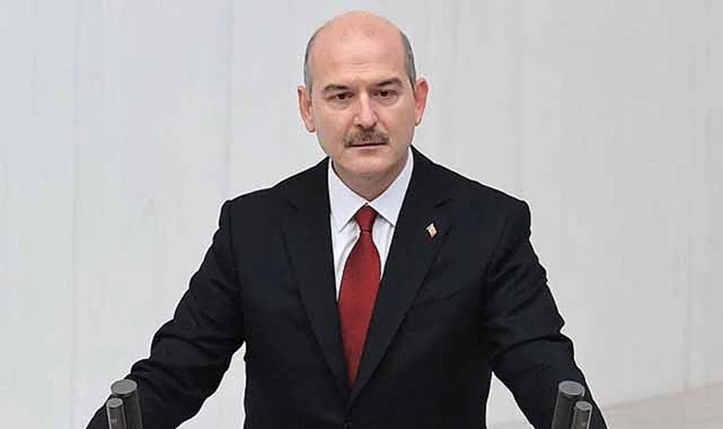 İçişleri Bakanı Süleyman Soylu’dan göçmen açıklaması: Enayi değiliz