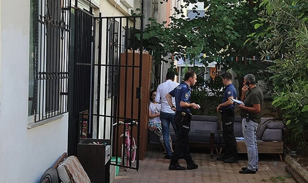  İki arkadaşın telefon numarası tartışmasında silah konuştu: 1 yaralı