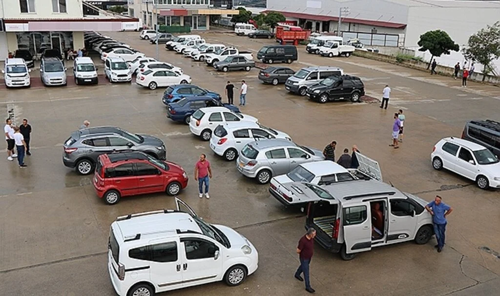 İkinci el otoda 'pazar' talebi  