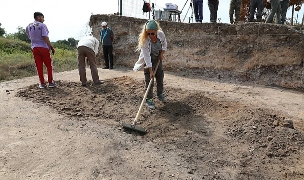 İkiztepe Höyüğü'nde kazılar sürüyor