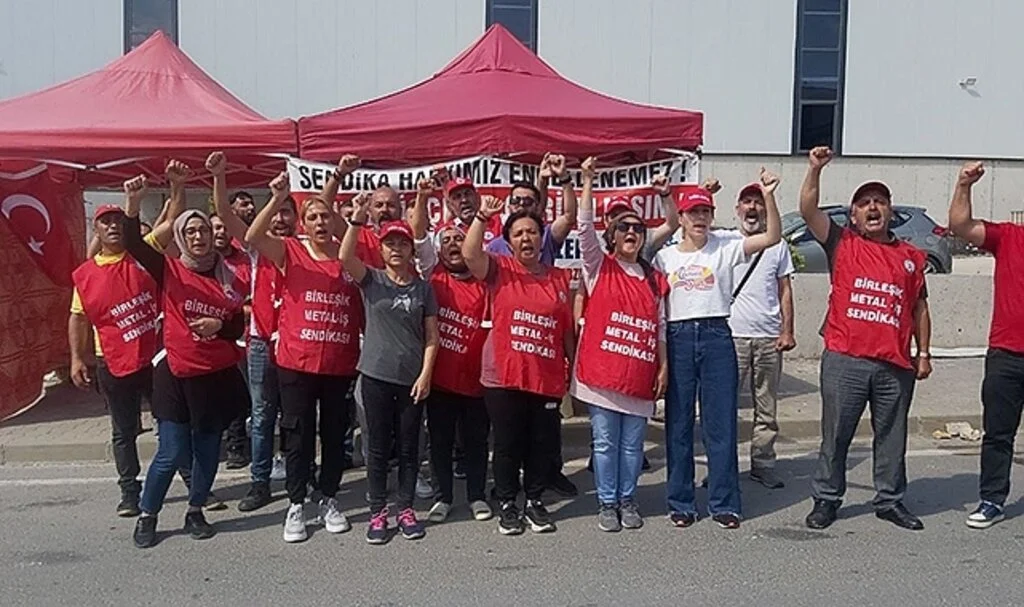 İşçinin pres makinesine sıkışıp öldüğü fabrikada eylem