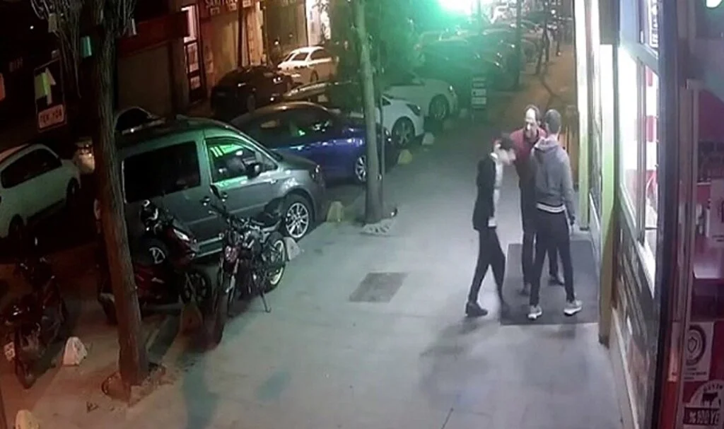 İşlettikleri çiğköfteciye torpil atan çocukları yakalayıp zorla depoya kapatan iş yeri sahiplerine istenen ceza belli oldu