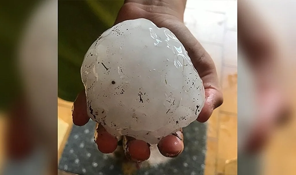 İspanya’da tenis topu büyüklüğünde dolu yağdı: 1 bebek öldü, 29 yaralı