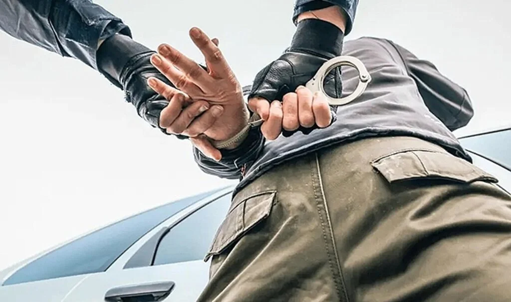 Jandarma aranan 522 kişiyi yakaladı, 14 tabanca ele geçirdi