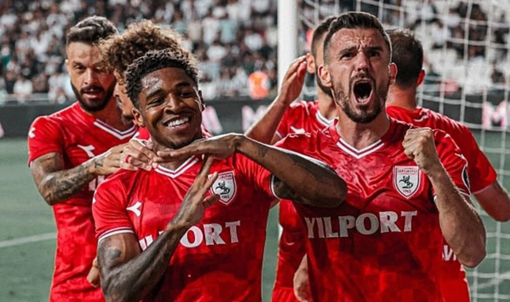 Kadeem Harris ilk maçında golünü attı
