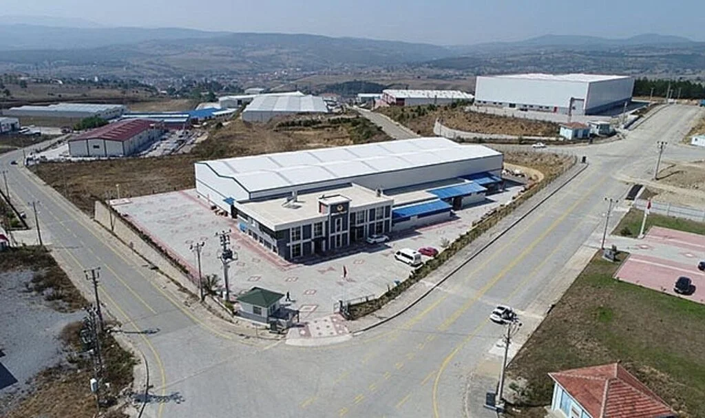 Kavak OSB'de 35  fabrika faaliyette 