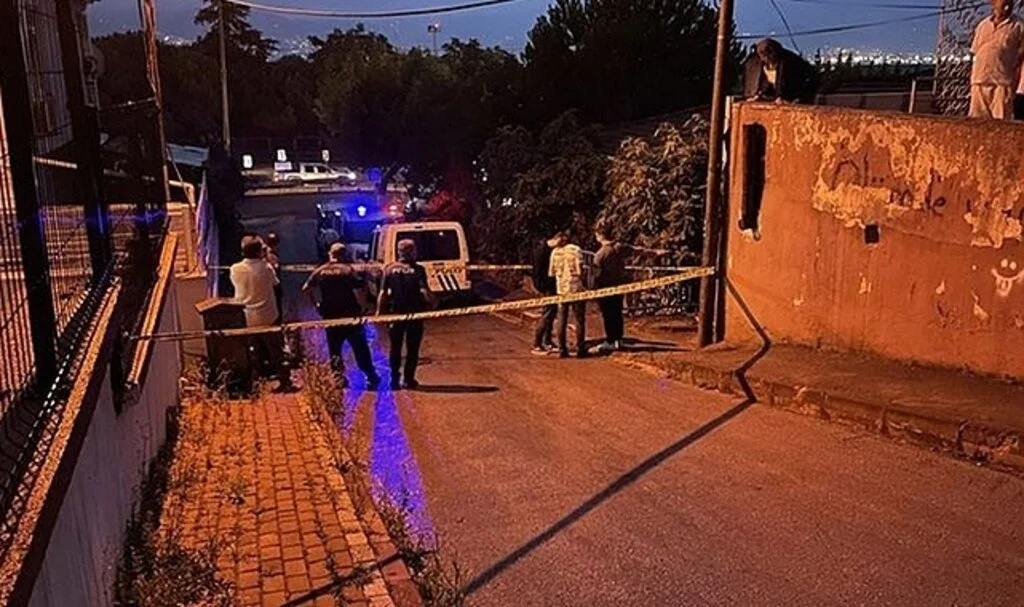 Kavgada göğsünden bıçaklanarak hayatını kaybetti!
