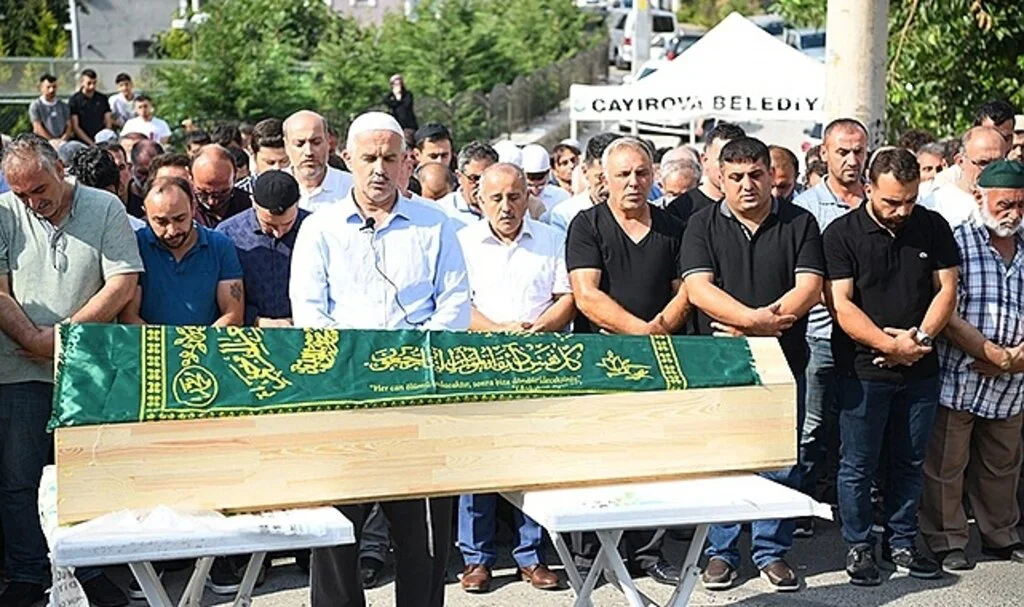 Kayınpederini öldüren, eşini ağır yaralayan şahıs tutuklandı