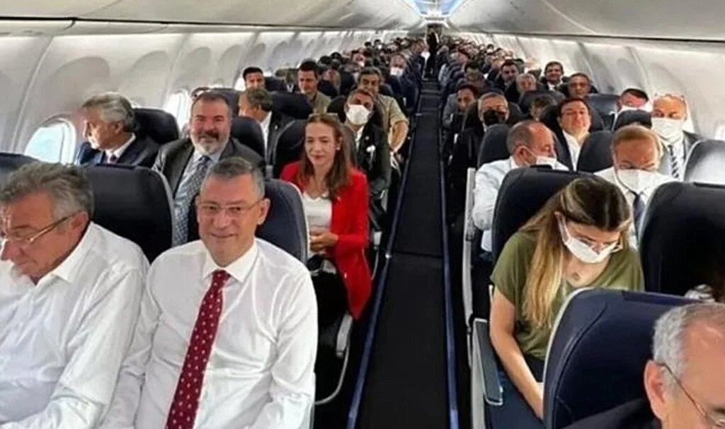 Kemal Kılıçdaroğlu 128 milletvekiliyle beraber AK Parti'nin kalesi olan o şehre gitti