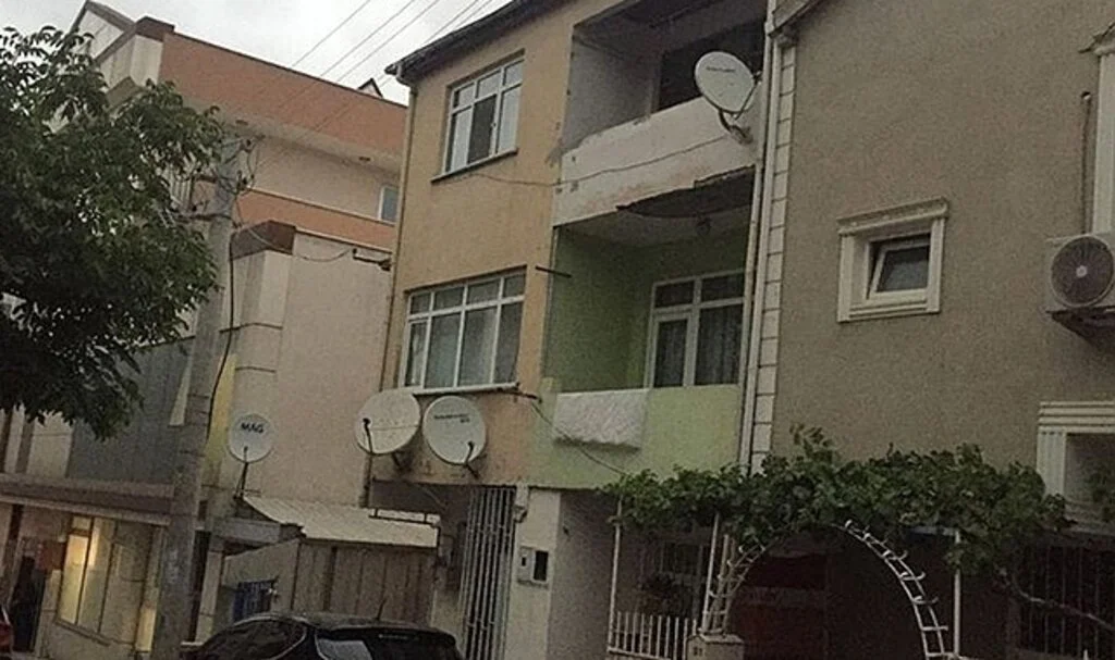 Kiraya zam isteyen ev sahibinin oğullarını vurdu!
