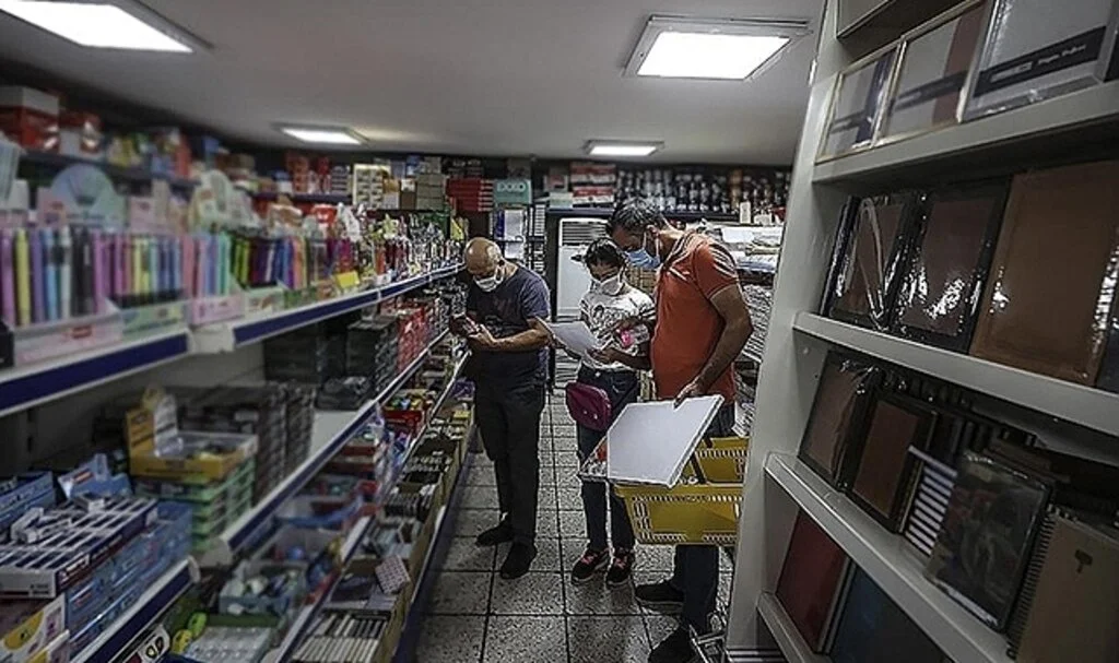 Kırtasiyeciler, okul alışverişine yönelik "merdiven altı ürün" uyarısında bulundu