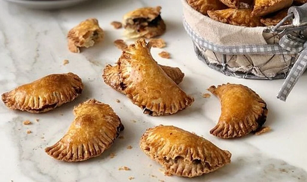 Kıymalı empanada nasıl yapılır?