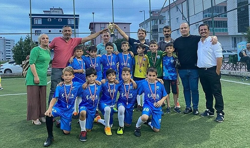Küçük adamlarda heyecan sona erdi