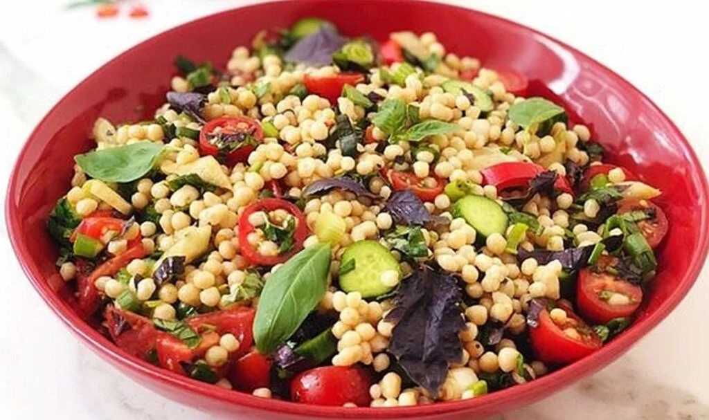 Kuskus salatası 