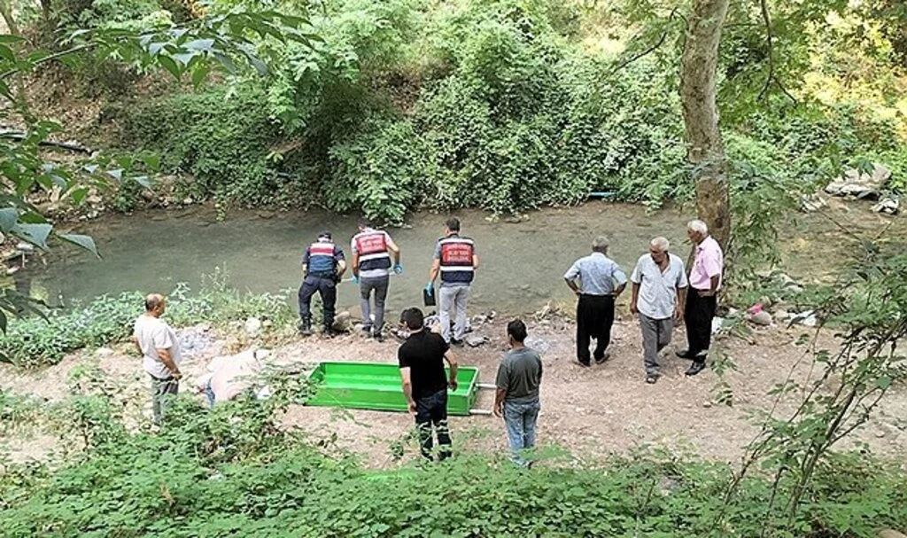Mesire alanında suya düşen yaşlı adam boğularak hayatını kaybetti