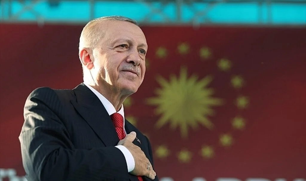 Mustafa Şen: Cumhurbaşkanı Erdoğan, en yakın rakibinin 2,5 katı oy alıyor