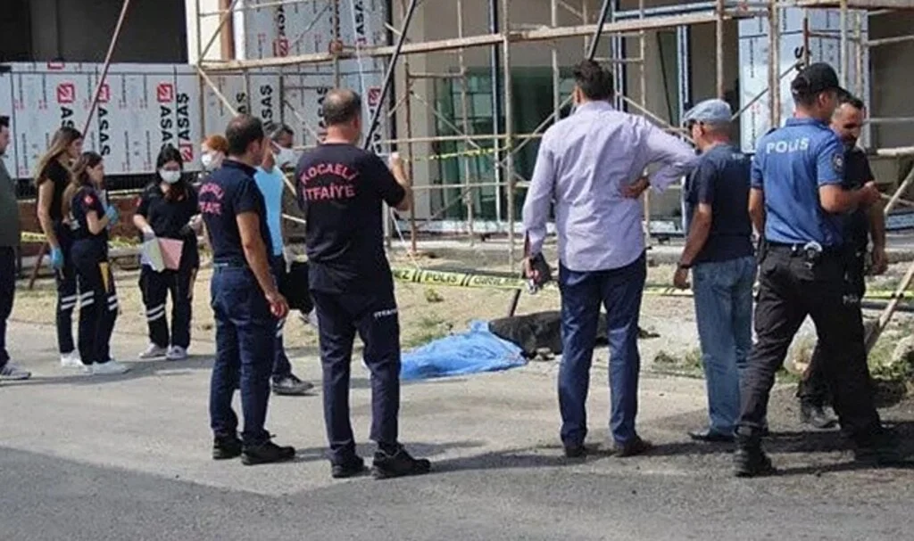 Önce elektrik çarptı sonra beton zemine düştü!