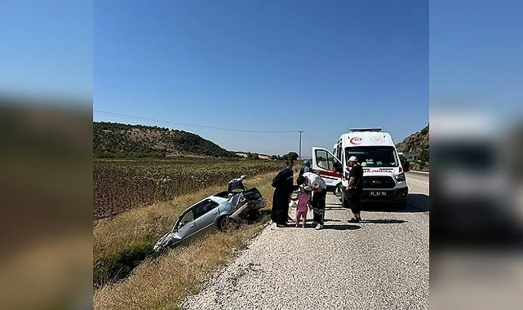 Otomobil şarampole yuvarlandı: 1 yaralı