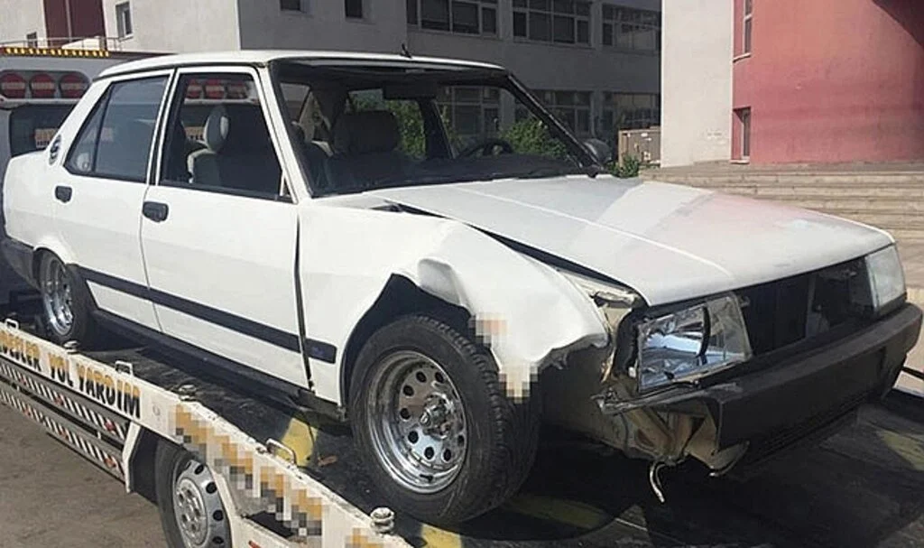 Otoyolda dehşet! Yarışırken bir gencin bacağını kopardı