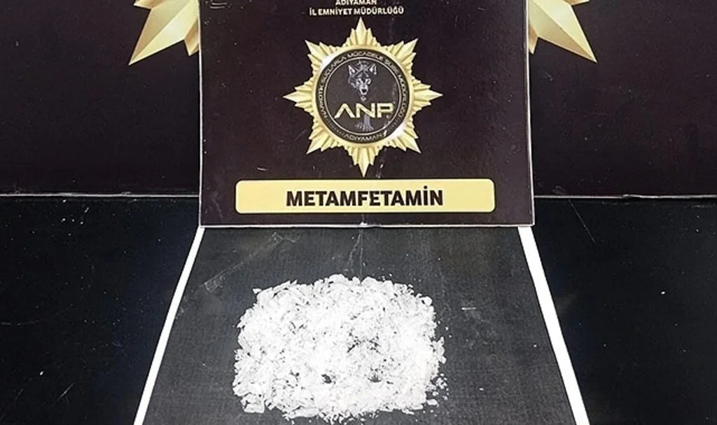 Polis uyuşturucu tacirlerine göz açtırmıyor