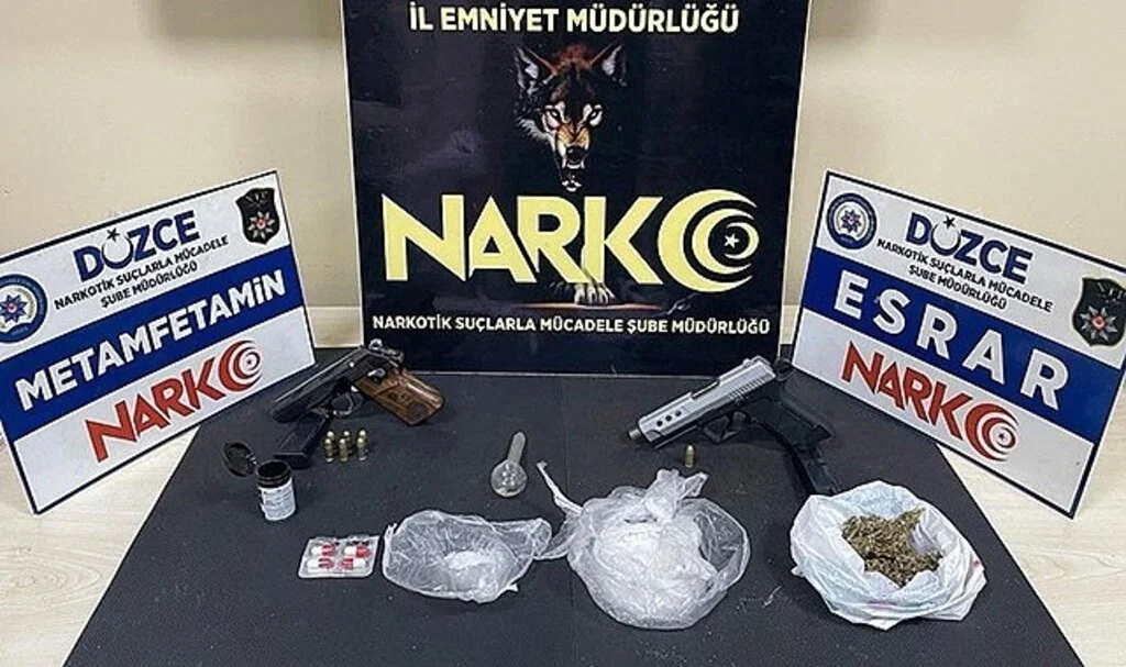 Polisten uyuşturucu operasyonu