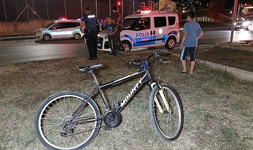 Samsun'da Bisikletli çocuğa çarptı 