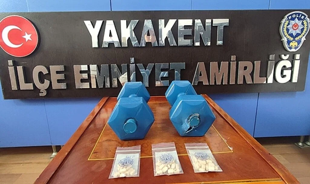 Samsun'da dambılın içinde uyuşturucu hap ele geçirdi