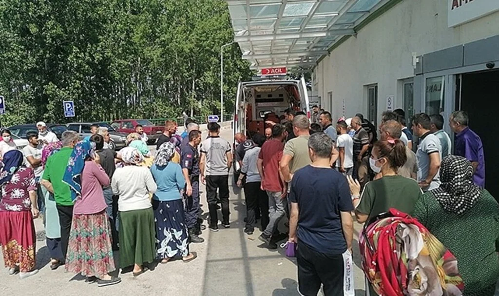 Samsun'da fındık bahçesindeki gölete düşen çocuk hastaneye kaldırıldı