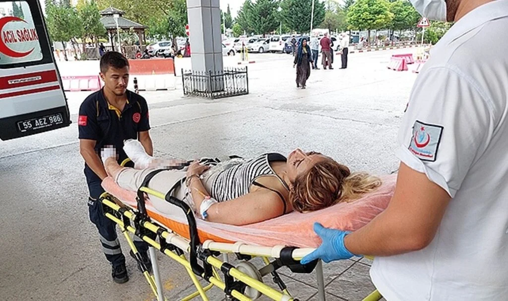 Samsun'da genç kadın tüfekle kazara kendini vurdu