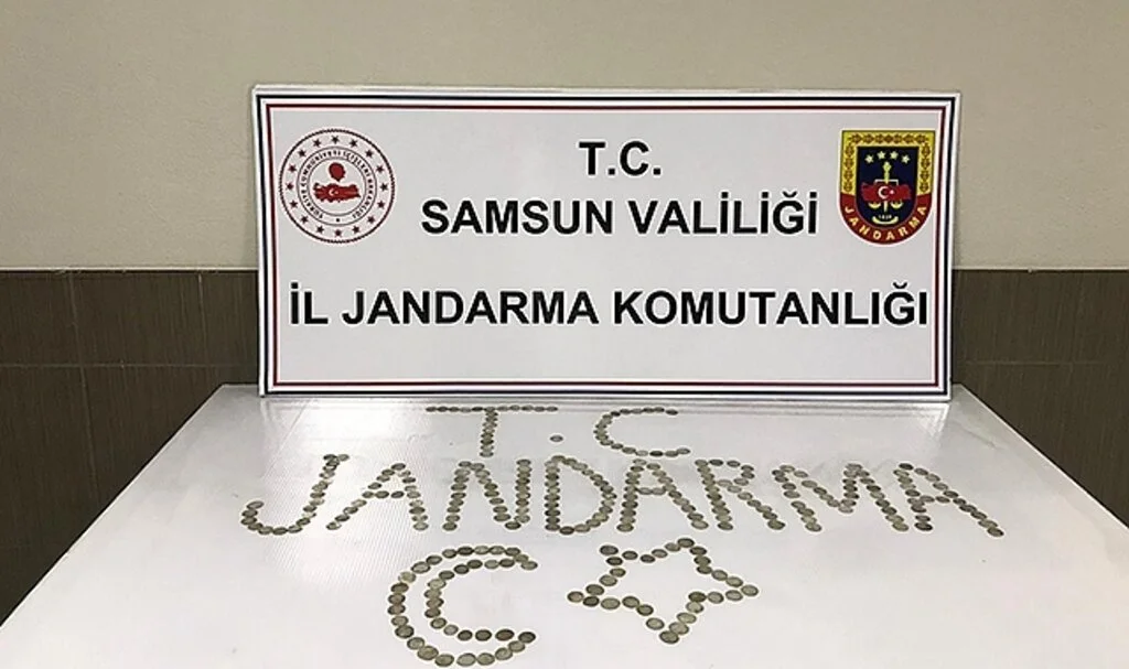 Samsun'da Jandarma Selçuklu dönemine ait 286 adet sikke ele geçirdi: 3 gözaltı