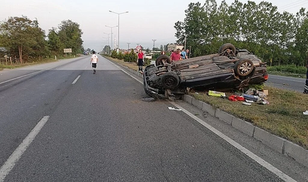 Samsun’da otomobil takla attı: 4 yaralı
