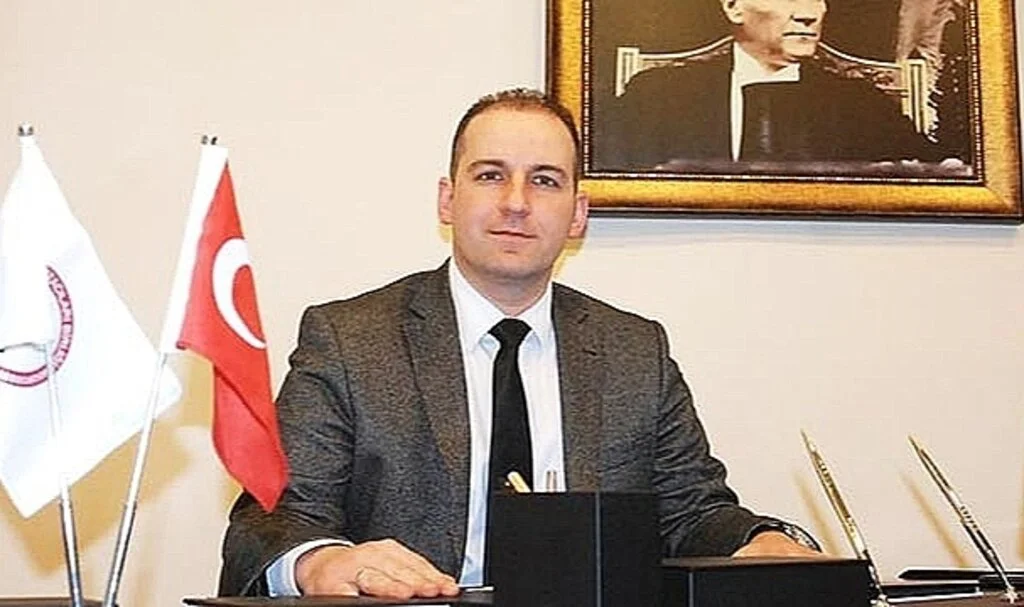 Samsun Eczacılar Odası Başkanı Onur Ferhat Karacan:'Altyapısı yetersiz  fakülteler merkez olmalı'