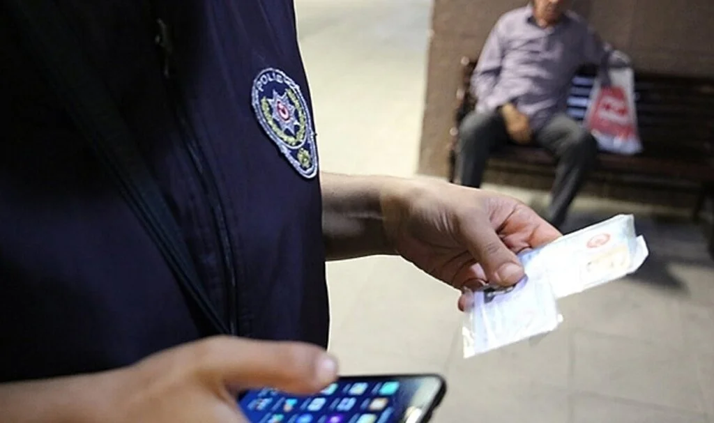 Samsun polisi 1 ayda 98 ateşli silah ve 327 kesici alet ele geçirdi