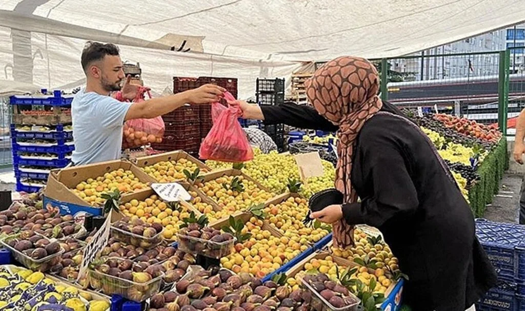 Sebze meyve fiyatları geriledi