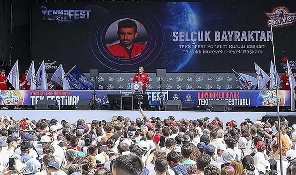 Selçuk Bayraktar: TEKNOFEST KARADENİZ'e 600 bin genç başvurdu
