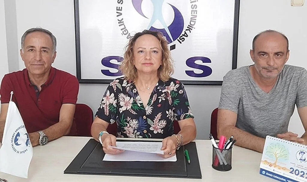 SES üyeleri 'temel ücret' istedi
