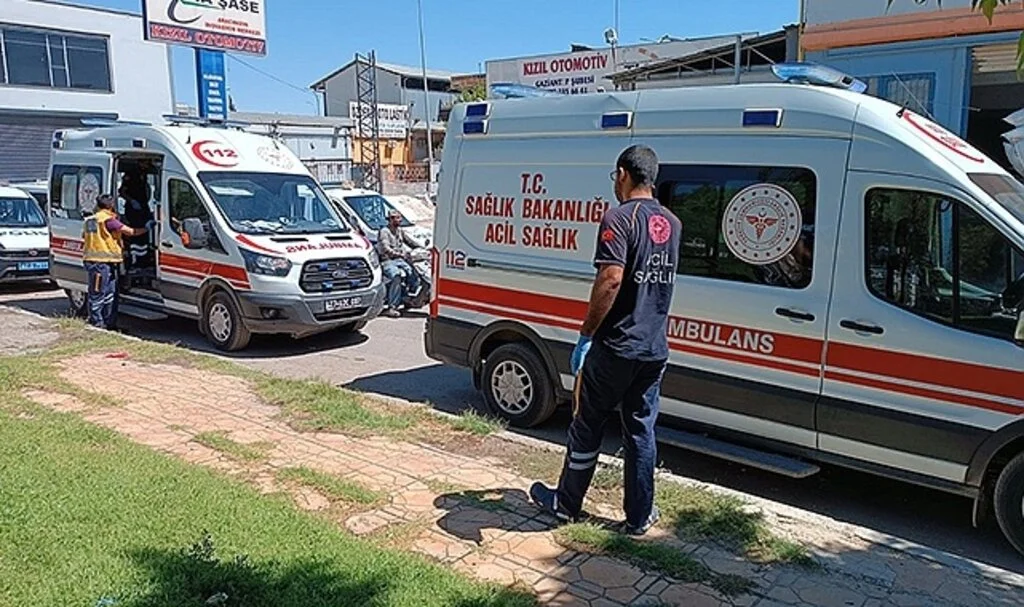 Silahlı kavga: 2'si ağır 4 yaralı