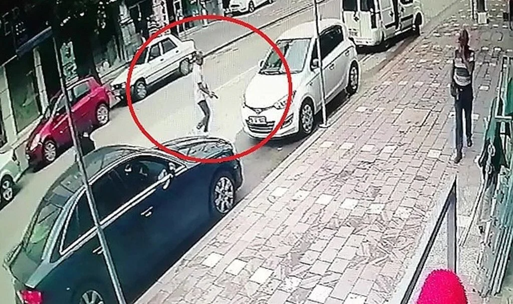 Silahlı saldırıya uğradı, soğukkanlılığıyla dikkat çekti