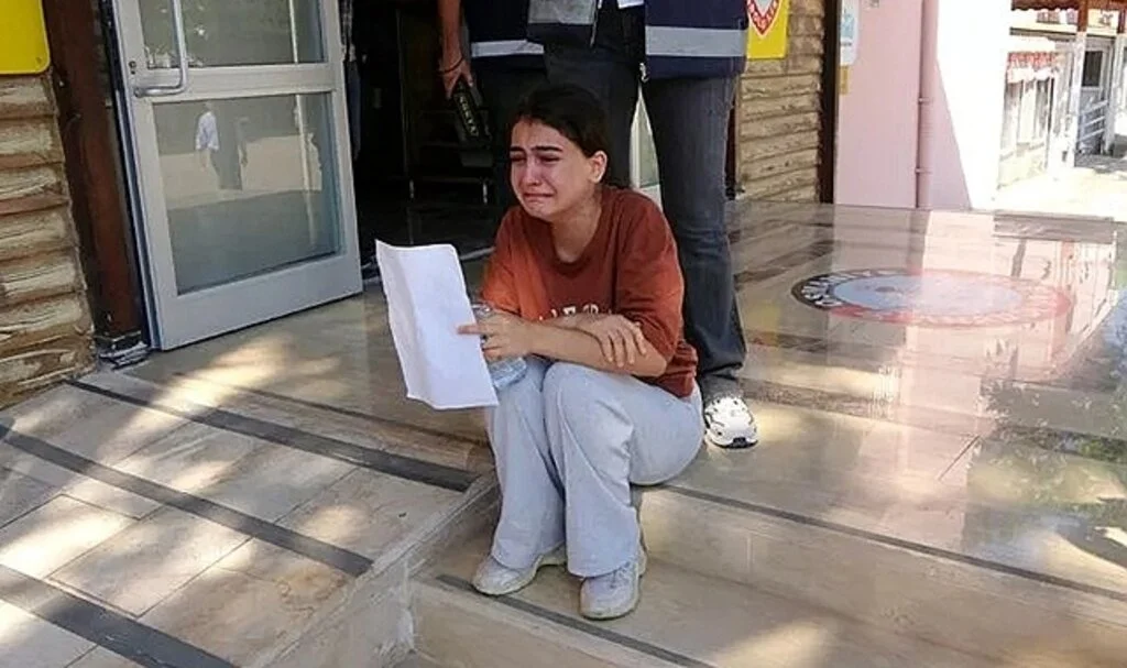 Sınava gireceği sırada hayat hikayesiyle herkesi ağlatmıştı! Ayşe Sabancalı üniversiteyi kazandı