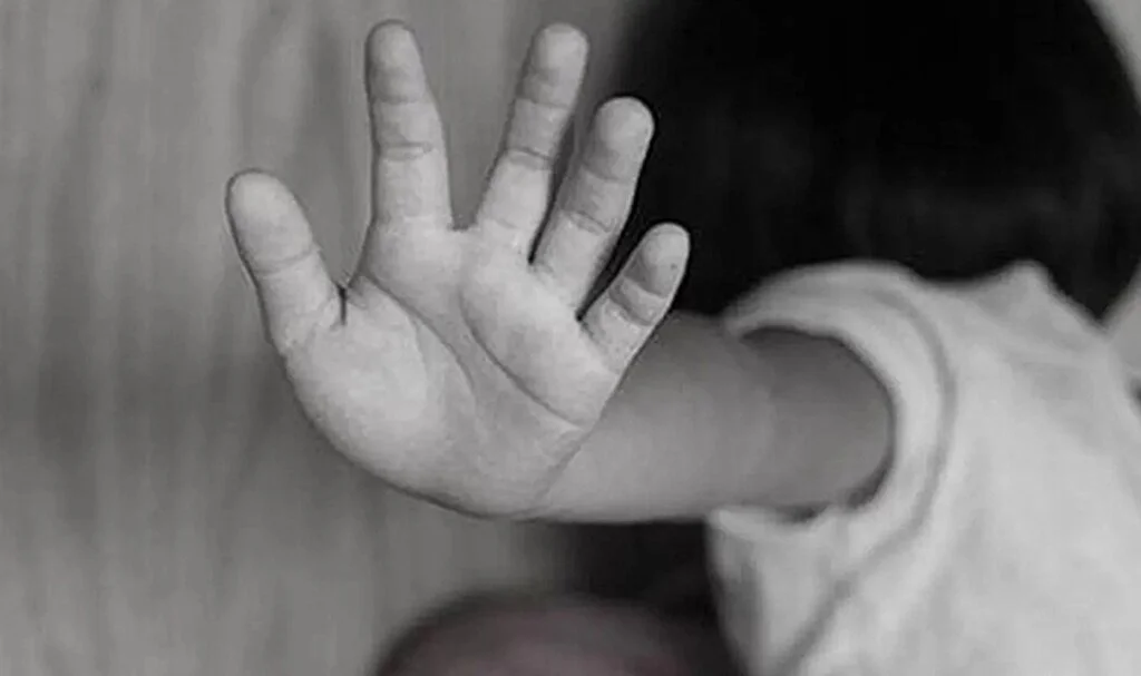 Skandalı öğretmen ortaya çıkardı: Dededen torununa cinsel istismar