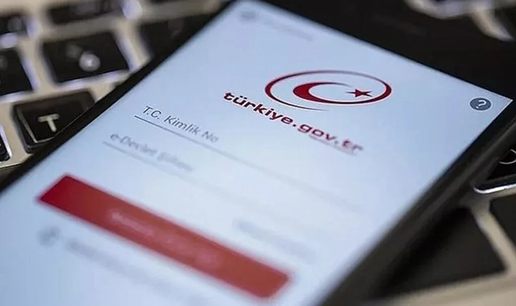 Sözleşmeli öğretmenlik mülakat sonuçları e-Devlet'te ifşa oldu! Sosyal medyada paylaştılar