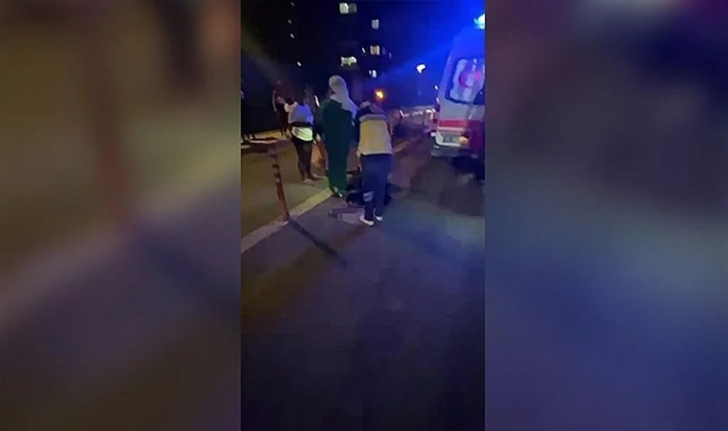 Tanzanyalı kadın eğlence dönüşü boğazından bıçaklandı