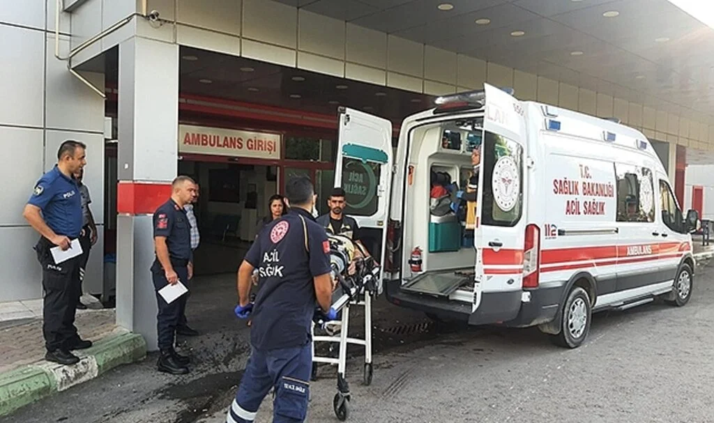 Tarım işçilerini taşıyan traktör şarampole uçtu: 2 ölü, 5 yaralı