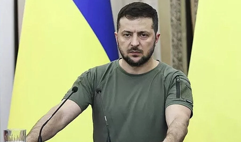 Tercüman yetersiz kalınca Zelenskiy kendi sözlerini kendi çevirdi