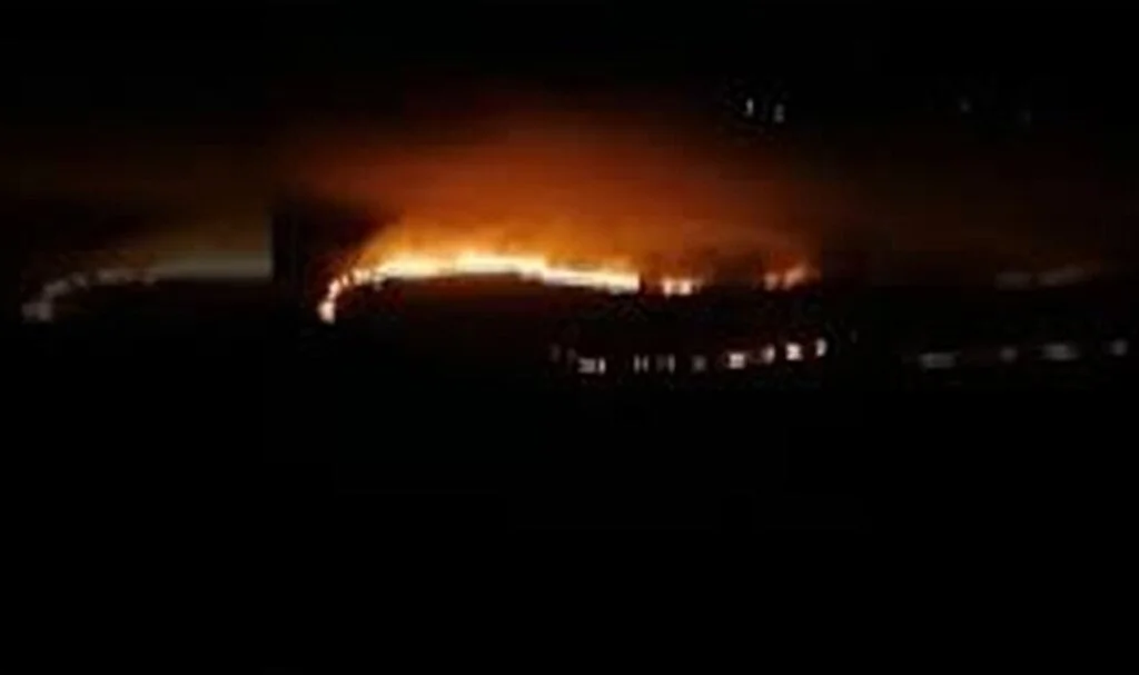 Terör örgütü PKK/YPG üyeleri Pençe-Kilit Operasyonu bölgesinde yangın çıkardı