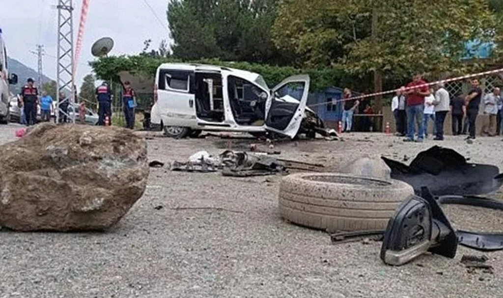 Trabzon’da feci kaza: Çiçeği burnunda çifti ölüm ayırdı